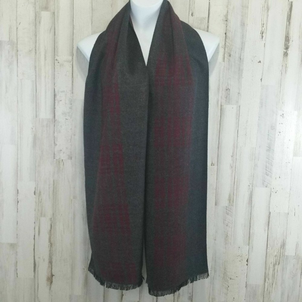 5/$25 Five Four Scarf 12x70 Gray Red Plaid Reversible Long Rectangle SOFT AG15